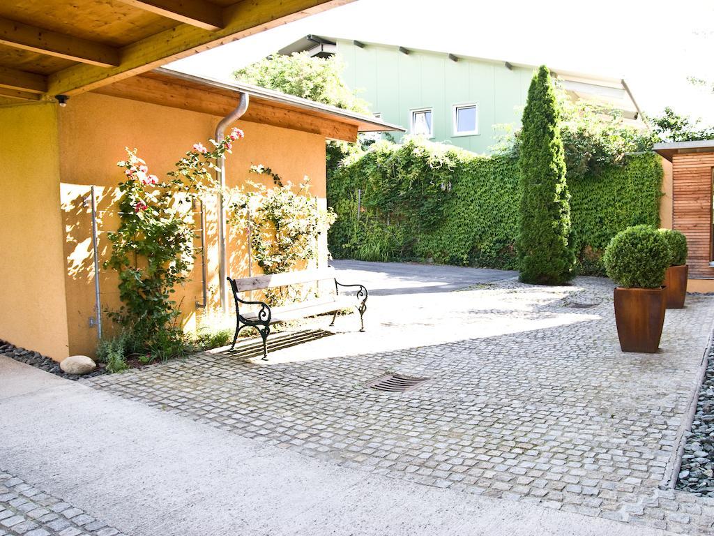Pension Popotnik Villach Ngoại thất bức ảnh