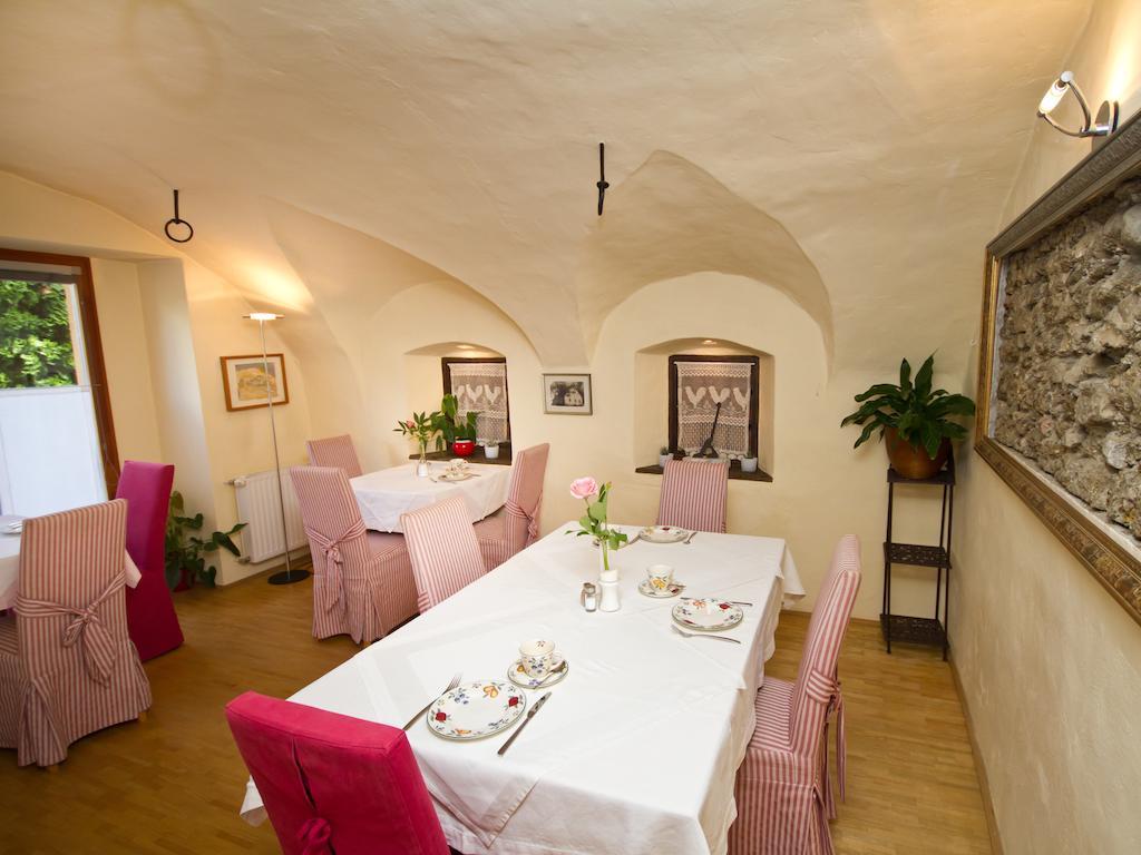 Pension Popotnik Villach Ngoại thất bức ảnh
